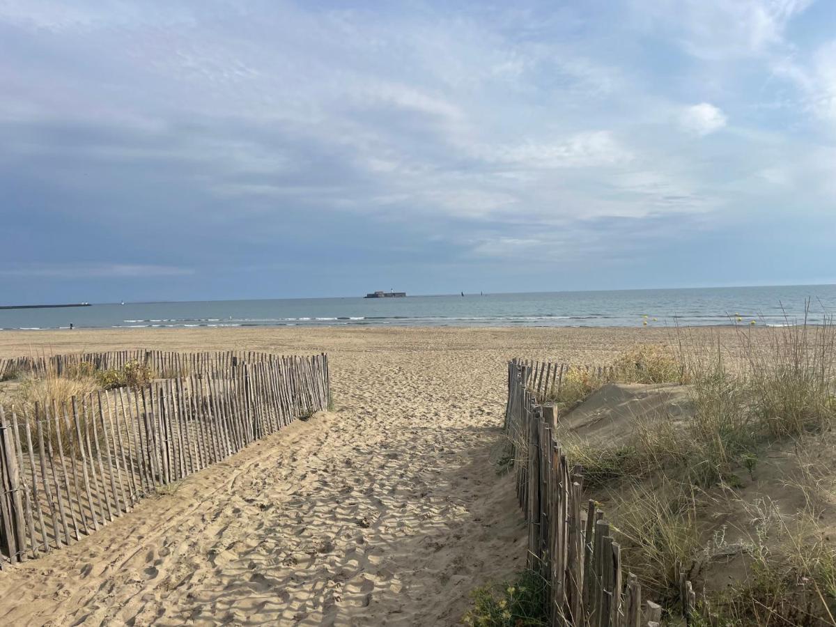 Studio Face A La Mer 4 Couchages - Gratuits Piscine Tennis Et Un Parking Prive Rare Et Tres Utile - Vue Magnifique Sur La Mer - Agreable En Toutes Saisons Ile Des Pecheurs - La Brigantine - Emplacement Et Vue Rares Au Cap D'Agde Buitenkant foto
